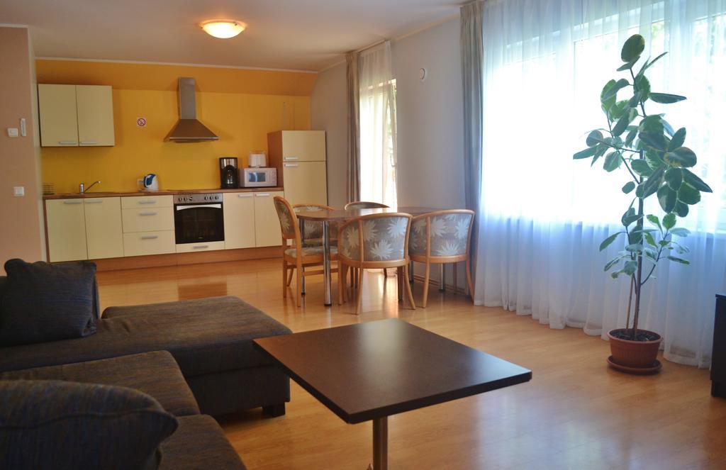 Pilve Apartments Tallinn Buitenkant foto